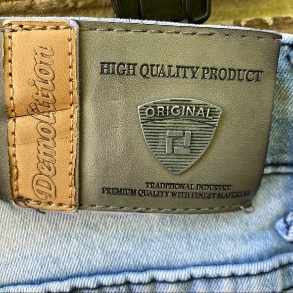 Demolition Distressed Denim Jeans Shorts 38 - Picture 5 of 7